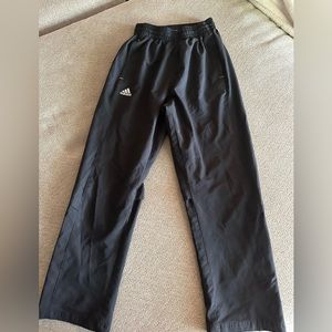 Adidas Medium women’s black sweatpants. Parachute material.